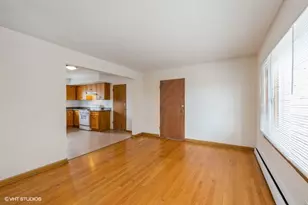 5700 W 35th St, Cicero, IL 60804 - Photo 2