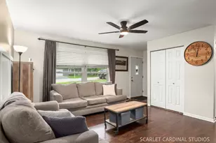 8 Dolphin Ct, Oswego, IL 60543 - Photo 6