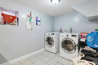 7201 S Sawyer Avenue, Chicago, IL 60629 - Photo 18