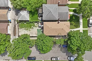 7201 S Sawyer Ave, Chicago, IL 60629 - Photo 24