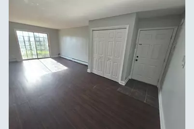 151 Elk Trail #348, Carol Stream, IL 60188 - Photo 2