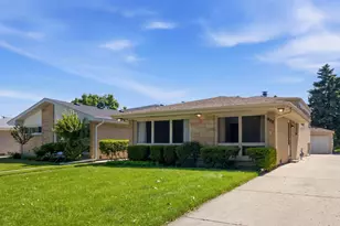 905 Long Rd, Glenview, IL 60025 - Photo 1