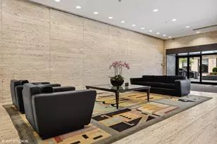175 E Delaware Pl, Chicago, IL 60611 - Photo 2