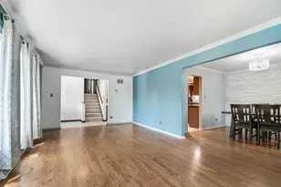1729 Tina Ln, Flossmoor, IL 60422 - Photo 8