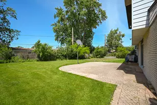 9834 N Maynard Terrace, Niles, IL 60714 - Photo 32