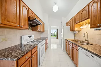 9834 N Maynard Terrace, Niles, IL 60714 - Photo 12