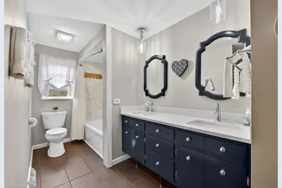 28W075 Aurora Avenue, Naperville, IL 60540 - Photo 32