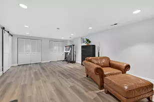 28W075 Aurora Ave, Naperville, IL 60540 - Photo 42