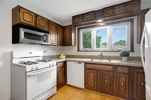 2217 Keystone Ave, North Riverside, IL 60546 - Photo 6