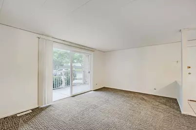 1102 Westover Lane #1A, Schaumburg, IL 60193 - Photo 4