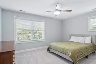 1401 N Illinois Ave, Arlington Heights, IL 60004 - Photo 22