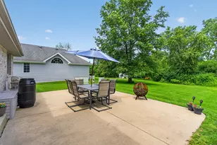 717 Naoma Dr, Crete, IL 60417 - Photo 34