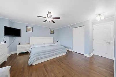 11 Cour Caravelle #11, Palos Hills, IL 60465 - Photo 16