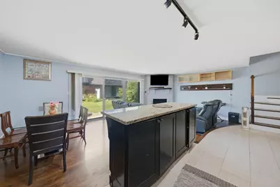 11 Cour Caravelle #11, Palos Hills, IL 60465 - Photo 8