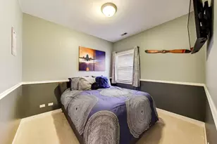 2938 N Damen Ave, Chicago, IL 60618 - Photo 14