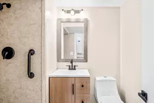 807 Division St, Lisle, IL 60532 - Photo 22