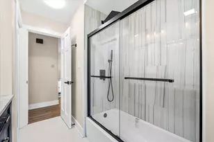 807 Division St, Lisle, IL 60532 - Photo 12