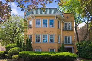 1016 Austin St, Evanston, IL 60202 - Photo 2
