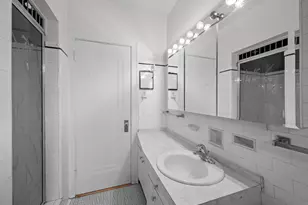 1016 Austin St, Evanston, IL 60202 - Photo 10
