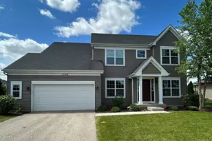 1109 Nottingham Rd, Sycamore, IL 60178 - Photo 1