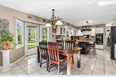 2424 Pepper Tree Court, Lisle, IL 60532 - Photo 14