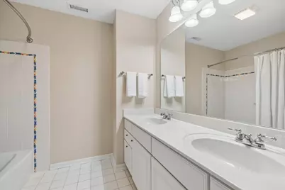 441 Appley Avenue, Libertyville, IL 60048 - Photo 20