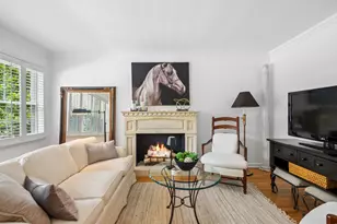 7085 N Mason Ave, Chicago, IL 60646 - Photo 4