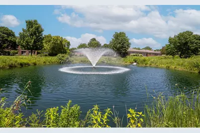 392 Kelburn Road #122, Deerfield, IL 60015 - Photo 16