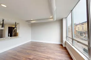 40 Dupage Ct, Elgin, IL 60120 - Photo 10