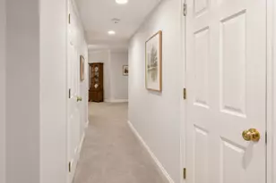 75 Boardwalk Pl, Park Ridge, IL 60068 - Photo 10