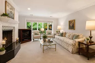 75 Boardwalk Pl, Park Ridge, IL 60068 - Photo 4