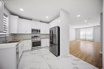 1244 Evergreen Avenue, Des Plaines, IL 60016 - Photo 4