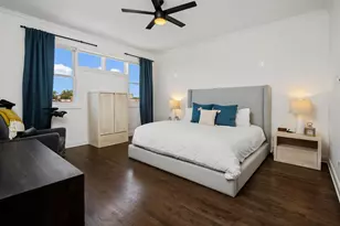 2136 W Division St, Chicago, IL 60622 - Photo 8