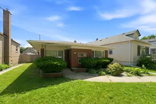 13227 S Escanaba Ave, Chicago, IL 60633 - Photo 2
