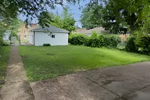 12328 S Peoria St, Calumet Park, IL 60827 - Photo 12