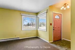 6678 S State Route 1, Saint Anne, IL 60964 - Photo 2