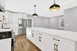 2128 N Lawler Ave, Chicago, IL 60639 - Photo 6
