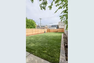 2230 W Wilson Avenue #G, Chicago, IL 60625 - Photo 16
