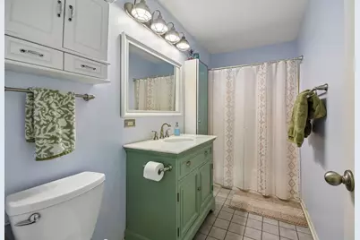 6415 Wood Drive, Oakwood Hills, IL 60013 - Photo 12