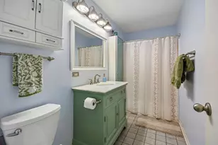 6415 Wood Dr, Oakwood Hills, IL 60013 - Photo 12
