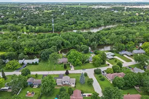 46 Ashlawn Ave, Oswego, IL 60543 - Photo 30