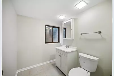 2036 Valley Lo Lane, Glenview, IL 60025 - Photo 36