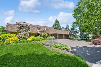 2036 Valley Lo Lane, Glenview, IL 60025 - Photo 1