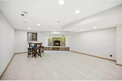 2036 Valley Lo Lane, Glenview, IL 60025 - Photo 32