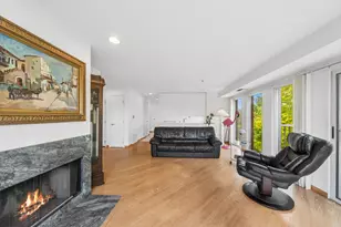 402 Kelburn Rd, Deerfield, IL 60015 - Photo 10