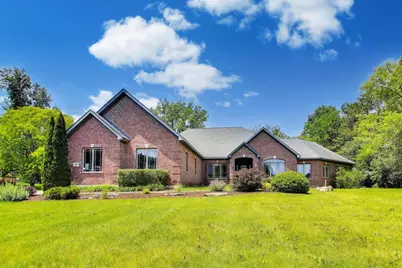 11905 Kingston Place, Algonquin, IL 60102 - Photo 1