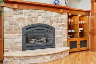 5352 Woodland Pond Ln, Loves Park, IL 61111 - Photo 8