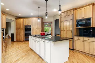 5352 Woodland Pond Ln, Loves Park, IL 61111 - Photo 16