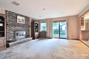 518 Oak St, Elk Grove Village, IL 60007 - Photo 12