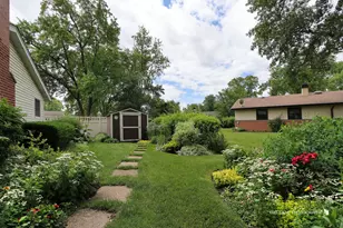 518 Oak St, Elk Grove Village, IL 60007 - Photo 22